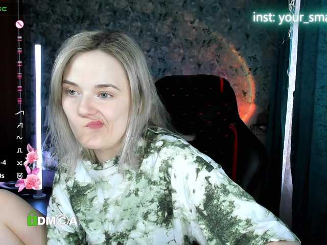 your-small-bunny live cam on BongaCams