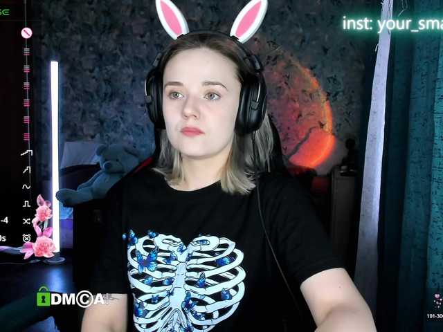 your-small-bunny live cam on BongaCams