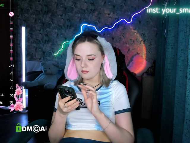 your-small-bunny live cam on BongaCams