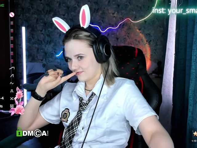 your-small-bunny live cam on BongaCams
