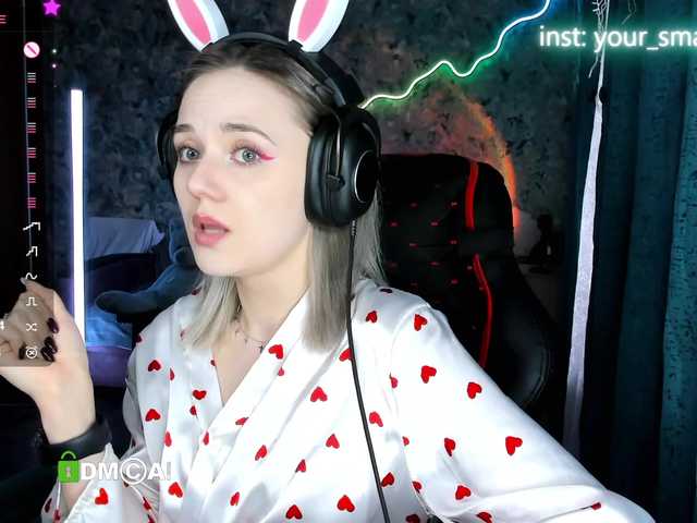 your-small-bunny live cam on BongaCams