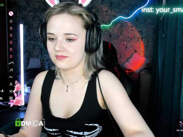 your-small-bunny live cam on BongaCams