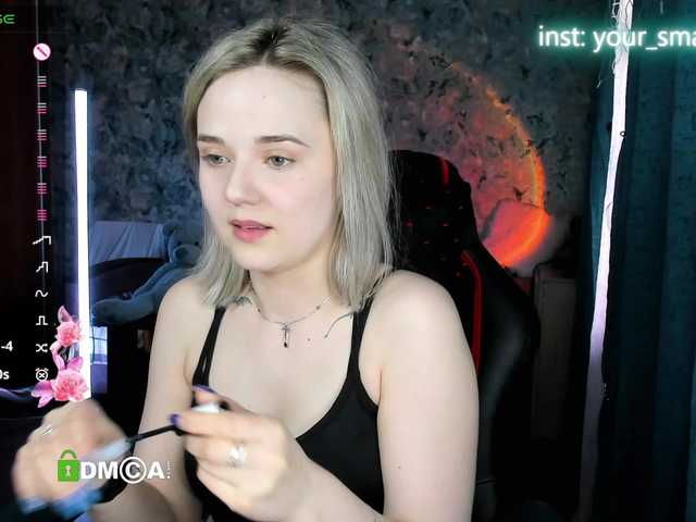 your-small-bunny live cam on BongaCams