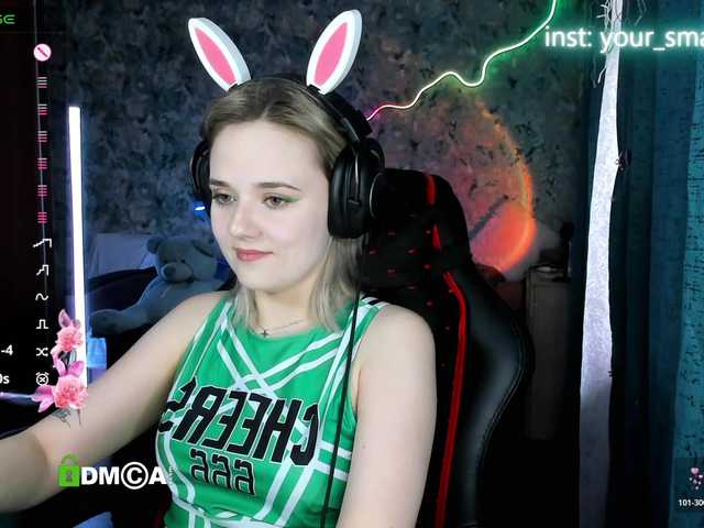 your-small-bunny live cam on BongaCams
