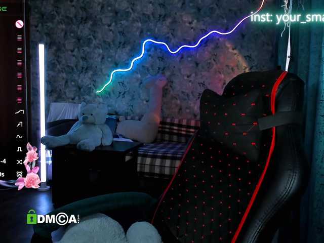 your-small-bunny live cam on BongaCams