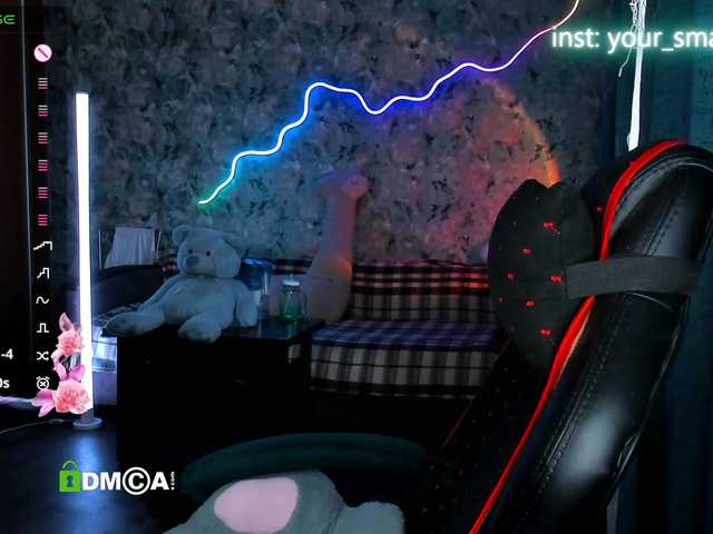 your-small-bunny live cam on BongaCams