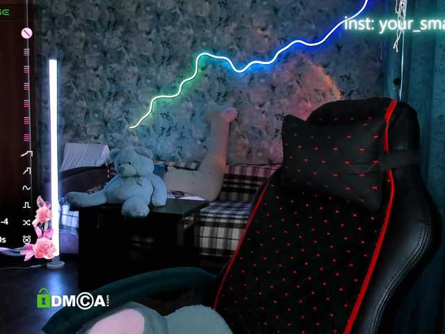 your-small-bunny live cam on BongaCams
