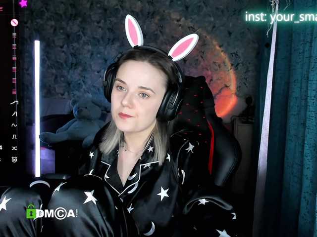 your-small-bunny live cam on BongaCams
