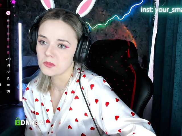 your-small-bunny live cam on BongaCams