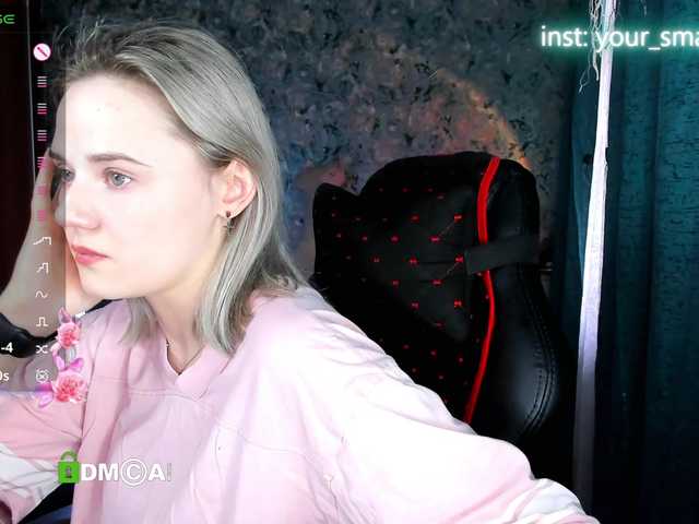 your-small-bunny live cam on BongaCams