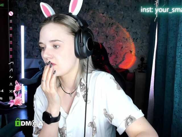 your-small-bunny live cam on BongaCams