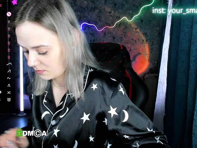 your-small-bunny live cam on BongaCams