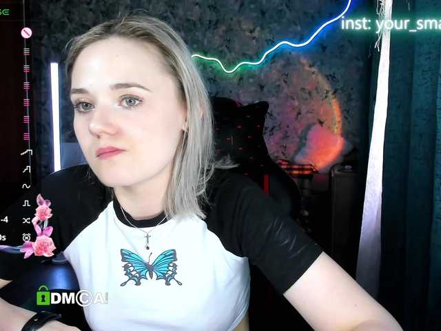 your-small-bunny live cam on BongaCams