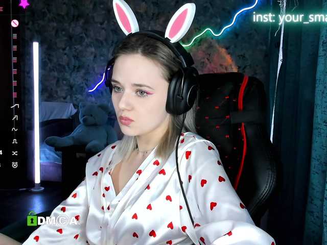 your-small-bunny live cam on BongaCams