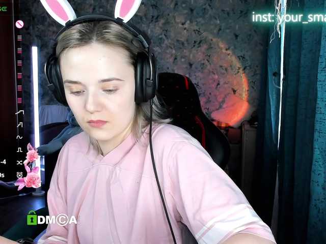 your-small-bunny live cam on BongaCams