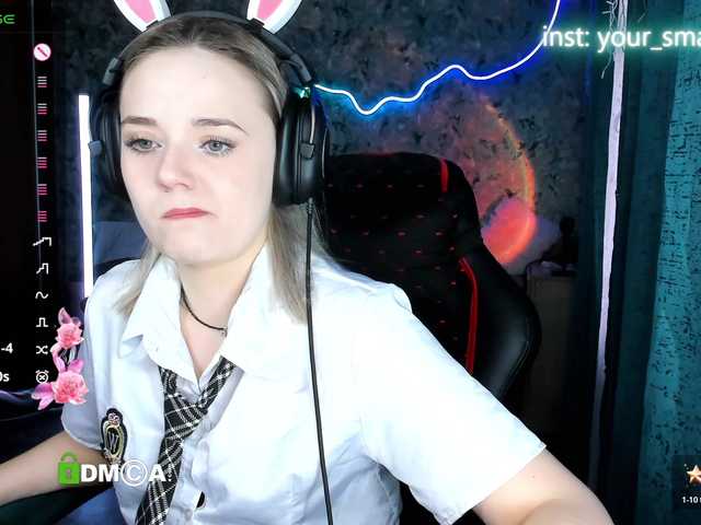 your-small-bunny live cam on BongaCams