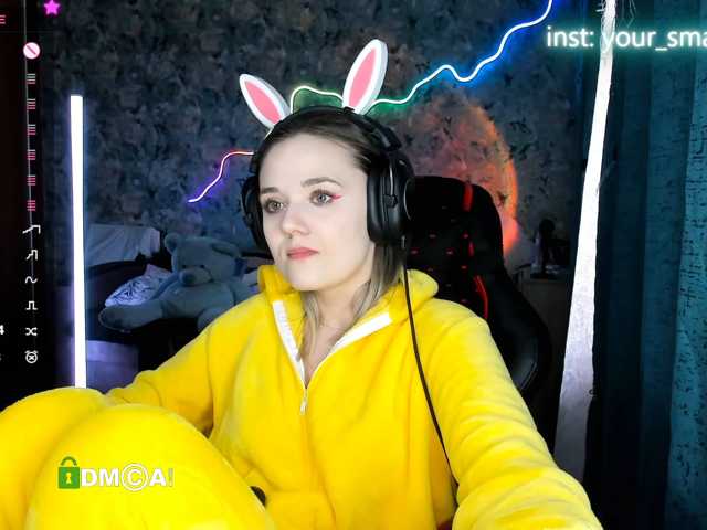your-small-bunny live cam on BongaCams