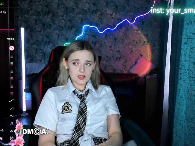 your-small-bunny live cam on BongaCams