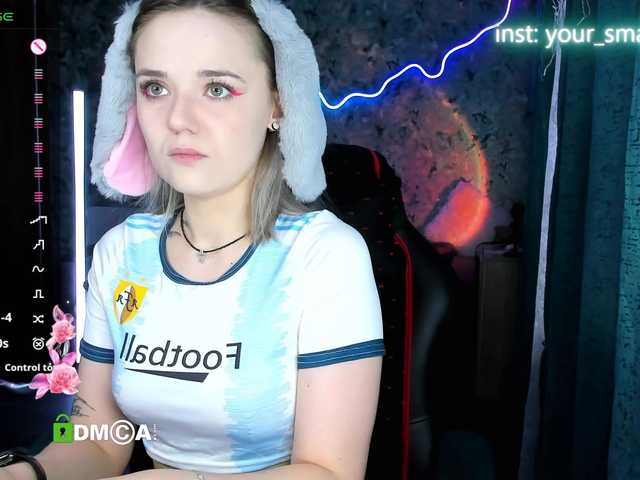 your-small-bunny live cam on BongaCams