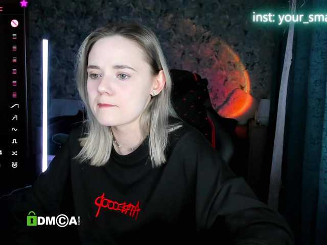 your-small-bunny live cam on BongaCams