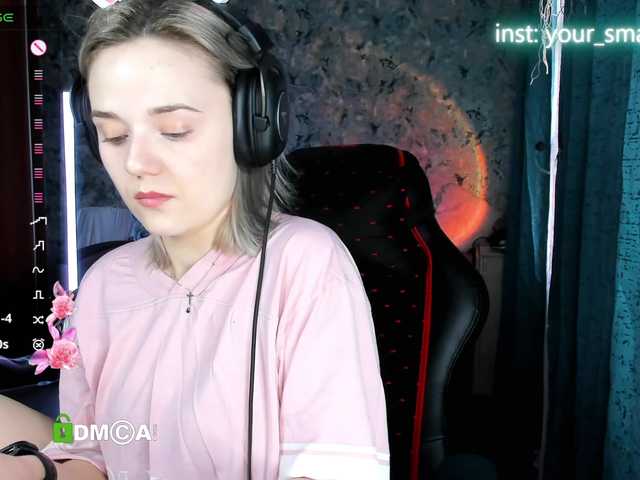 your-small-bunny live cam on BongaCams