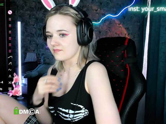 your-small-bunny live cam on BongaCams