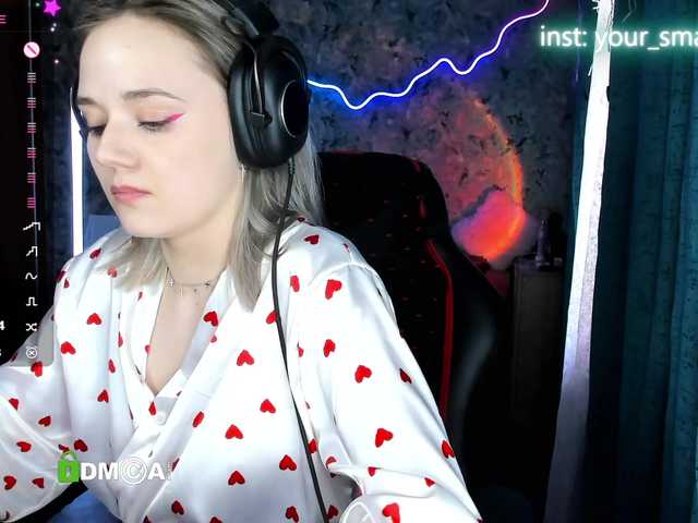 your-small-bunny live cam on BongaCams