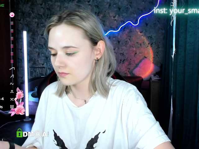 your-small-bunny live cam on BongaCams