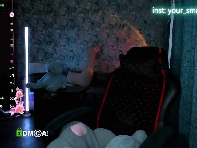 your-small-bunny live cam on BongaCams