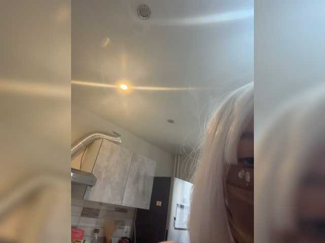 Milaya8 live cam on BongaCams