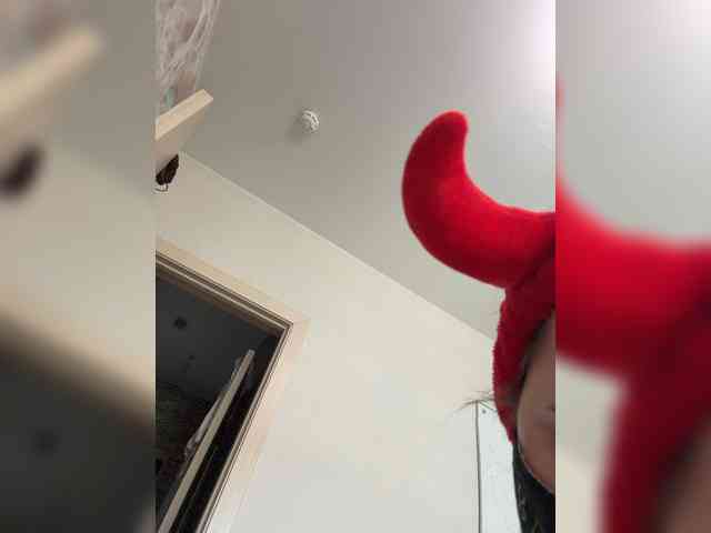 Milaya_Mia webcam
