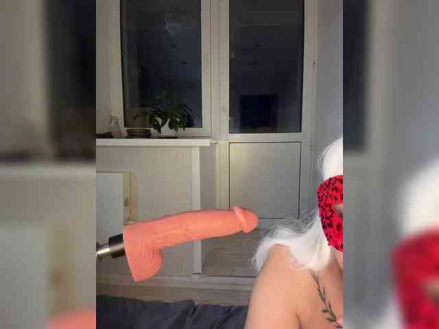 Milaya_Mia webcam
