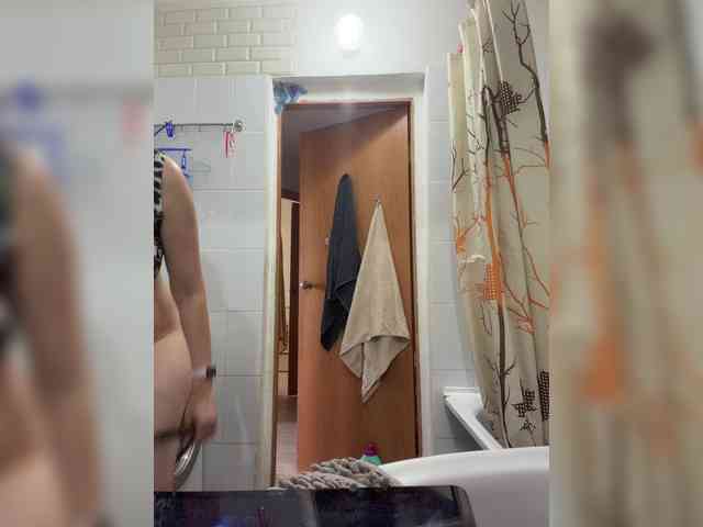 Milaya_Mia webcam