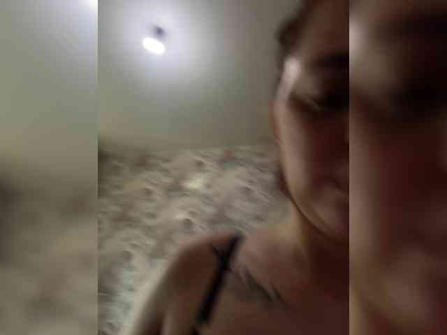 Milaya_Mia webcam
