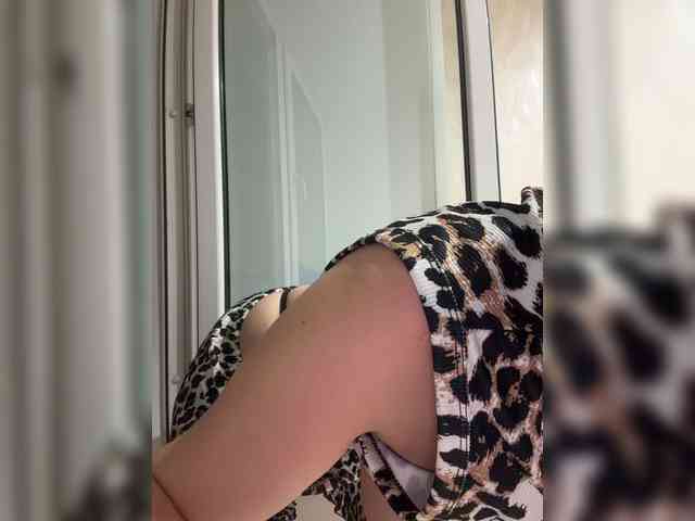 Milaya_Mia webcam