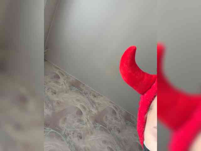 Milaya_Mia webcam