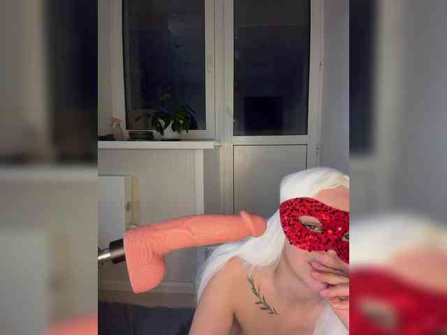 Milaya_Mia webcam