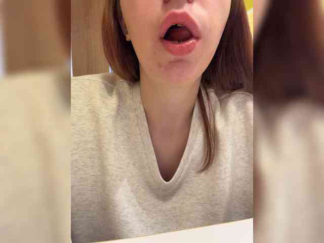 Milaya_Mia webcam