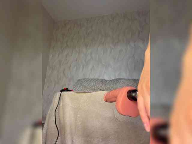 Milaya_Mia webcam
