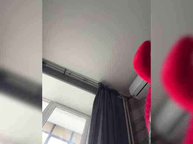 Milaya_Mia webcam