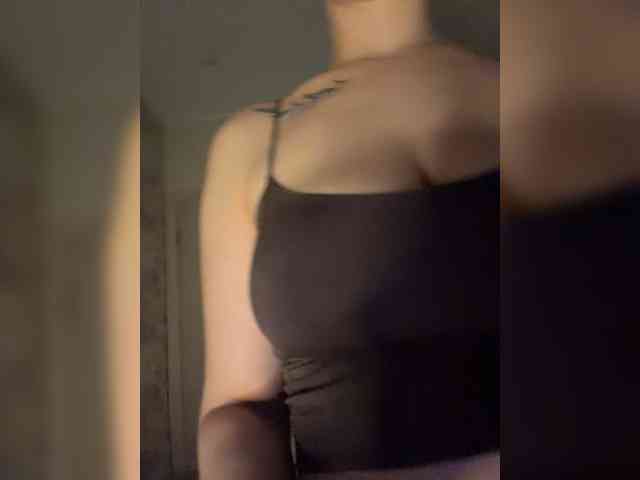 Milaya_Mia webcam