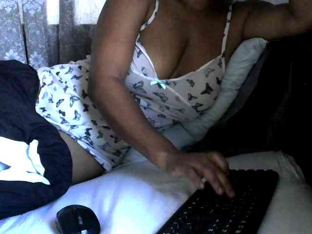 Theegoddess webcam