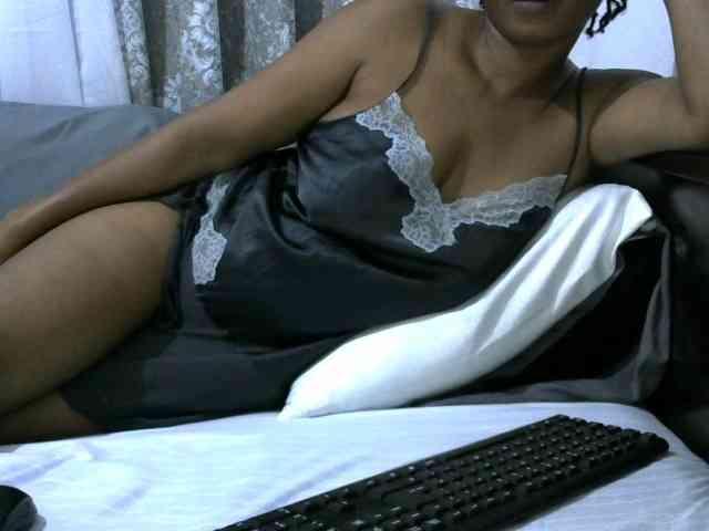 Theegoddess webcam