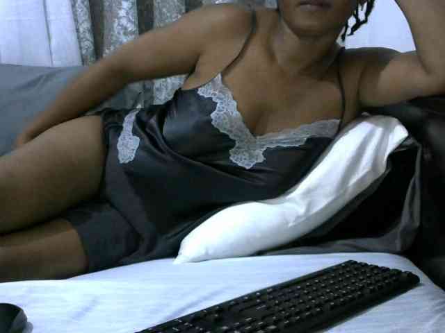 Theegoddess webcam