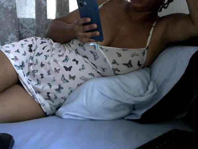 Theegoddess webcam