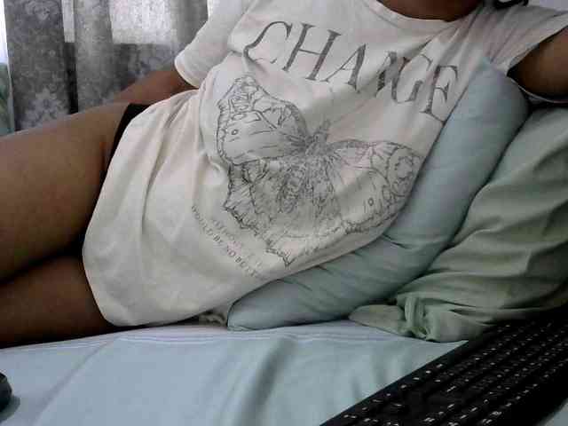 Theegoddess webcam