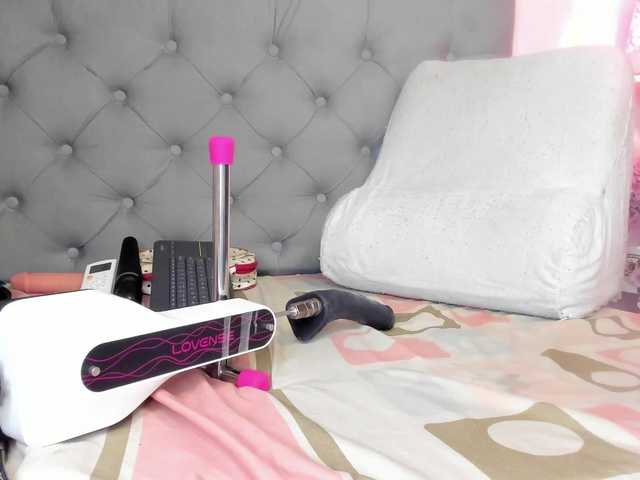 EmySandoval live cam on BongaCams