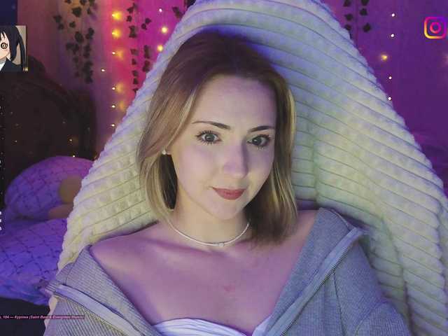 LollyGirlMoon