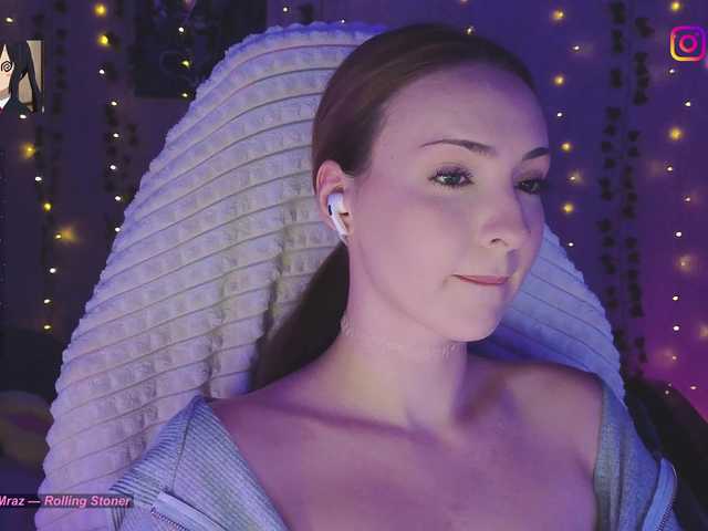 LollyGirlMoon live cam on BongaCams
