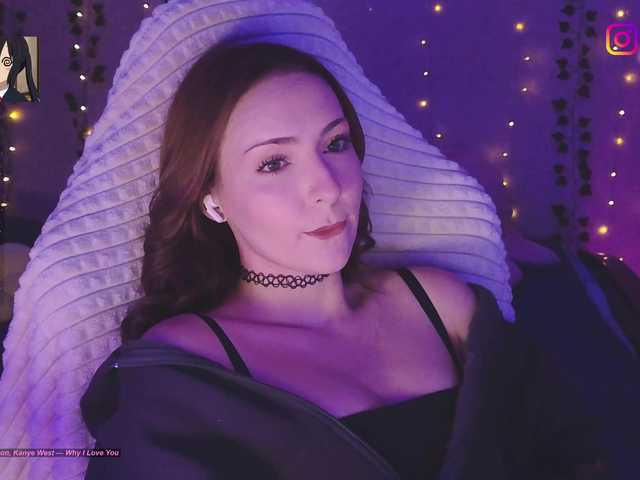LollyGirlMoon